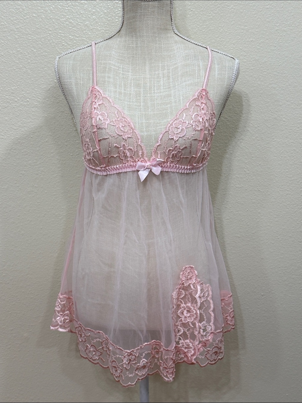Frederick’s of Hollywood Sheer Pink Lace Babydoll Chemise Women Intimates Size M